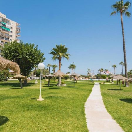 Estudio Recien Reformado En Primera Linea De Playa Daire Benalmádena Dış mekan fotoğraf