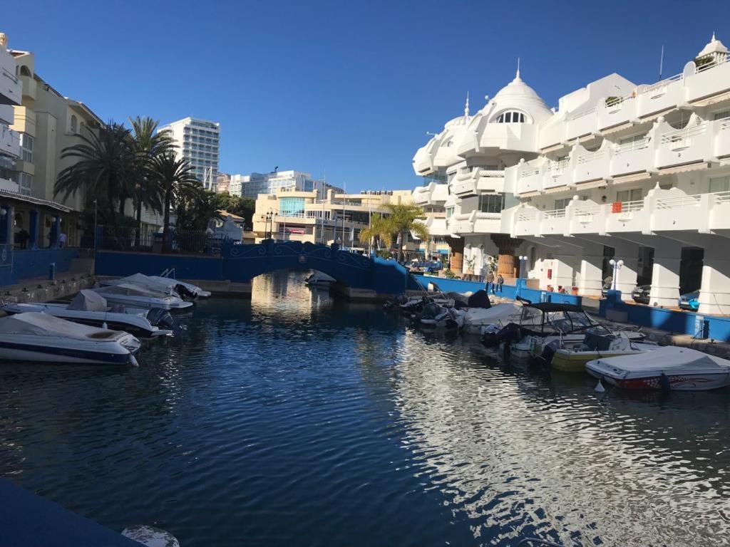 Estudio Recien Reformado En Primera Linea De Playa Daire Benalmádena Dış mekan fotoğraf